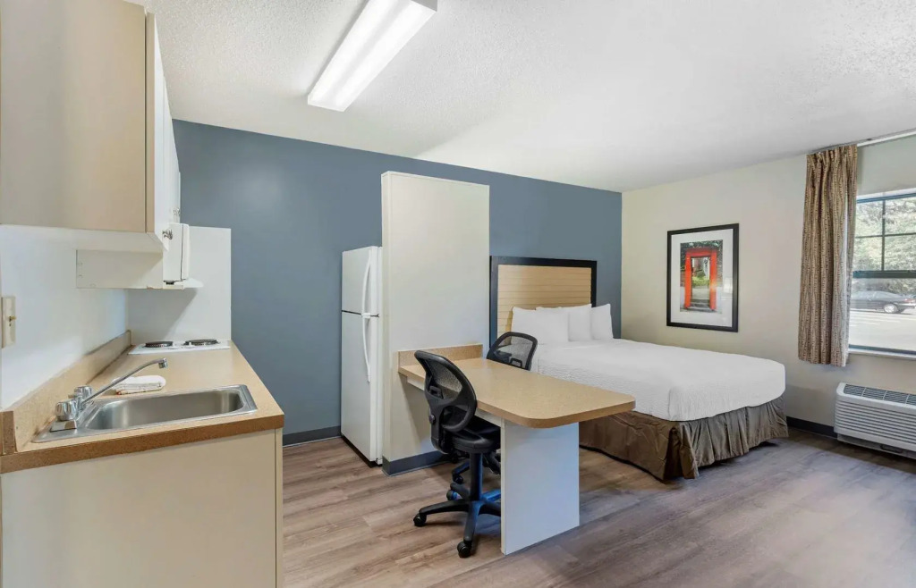 Extended Stay America Select Suites - Chicago - Rolling Meadows