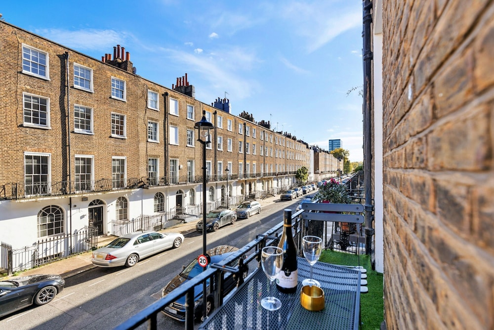 Elegant Apartment in Marylebone
