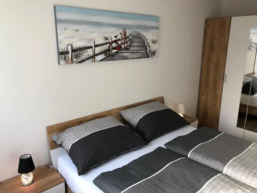 Apartment 4