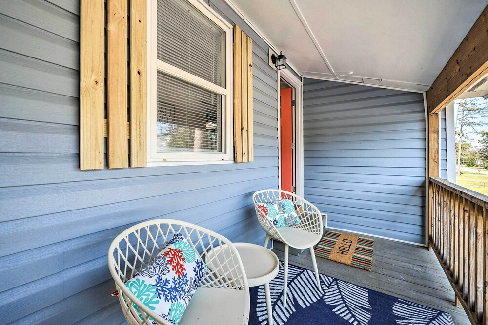 Duplex Unit < 2 Mi to Fishing & Beach Access