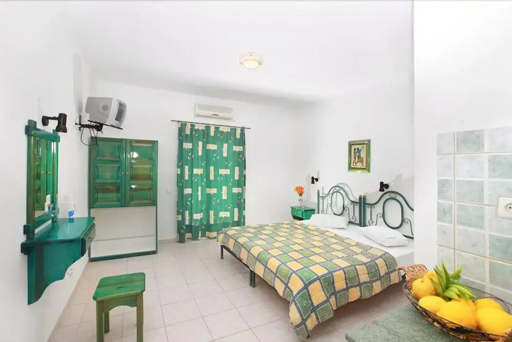 Pavlos Maria studios
