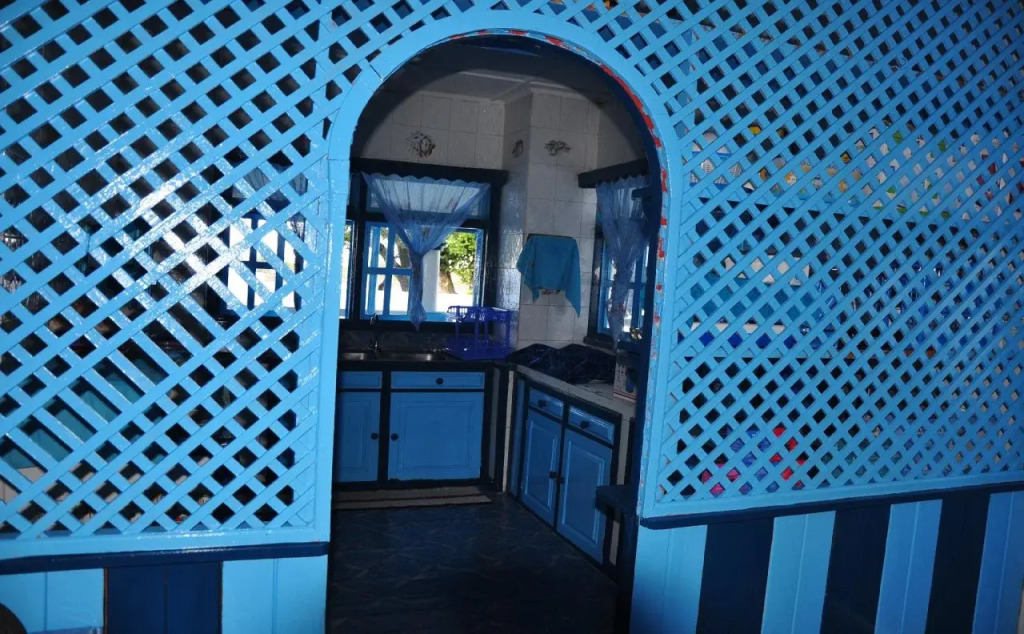 Le Chateau Bleu