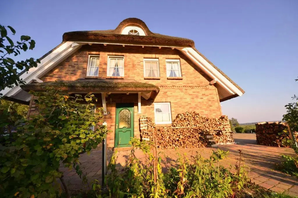 Reet-Maisonete-Hausteil-Sonnenkamp