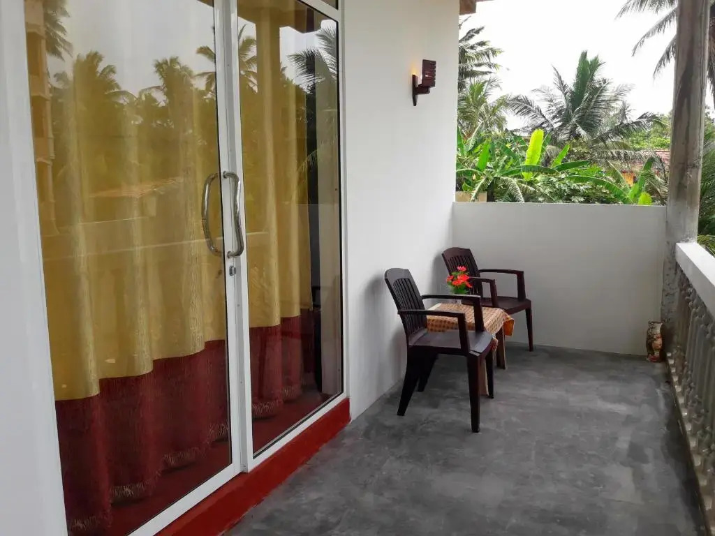 SunRay Rest - Beach View Homestay