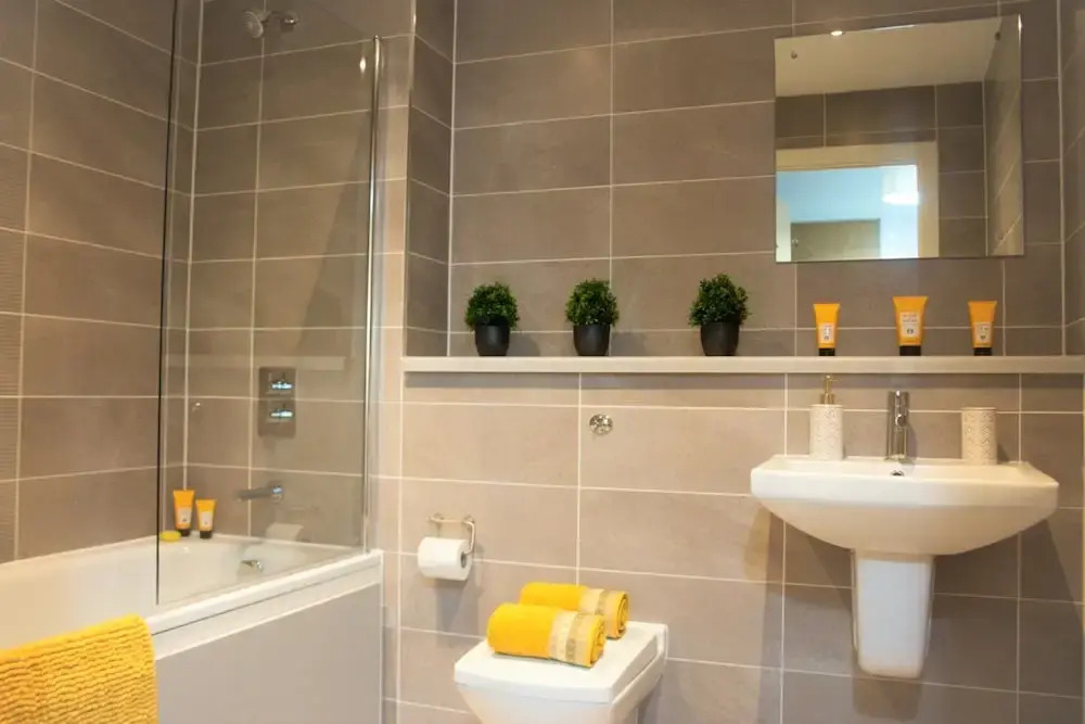 Beautiful 3 Bed Apartment in Media City
