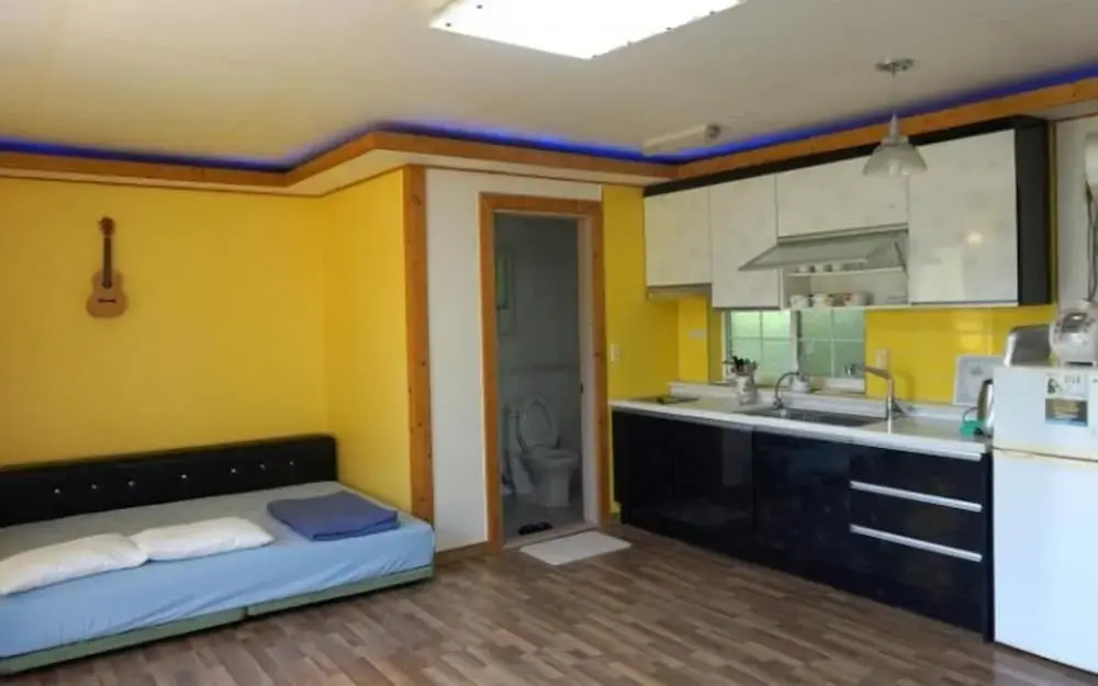 Taean Bada Soop Pension