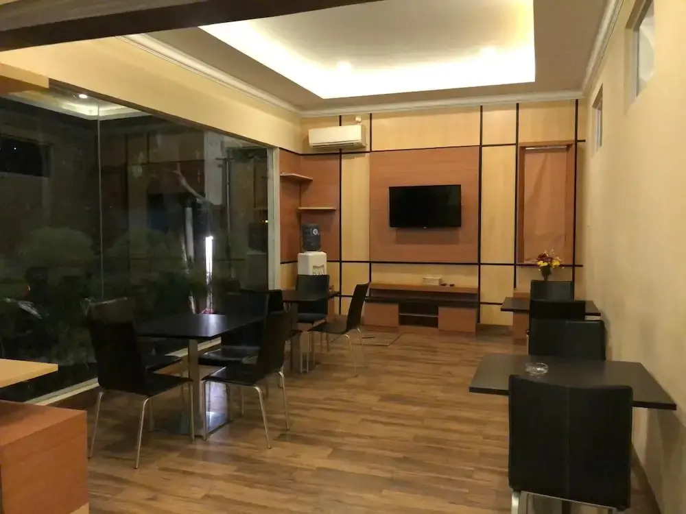 Arsallya Hotel