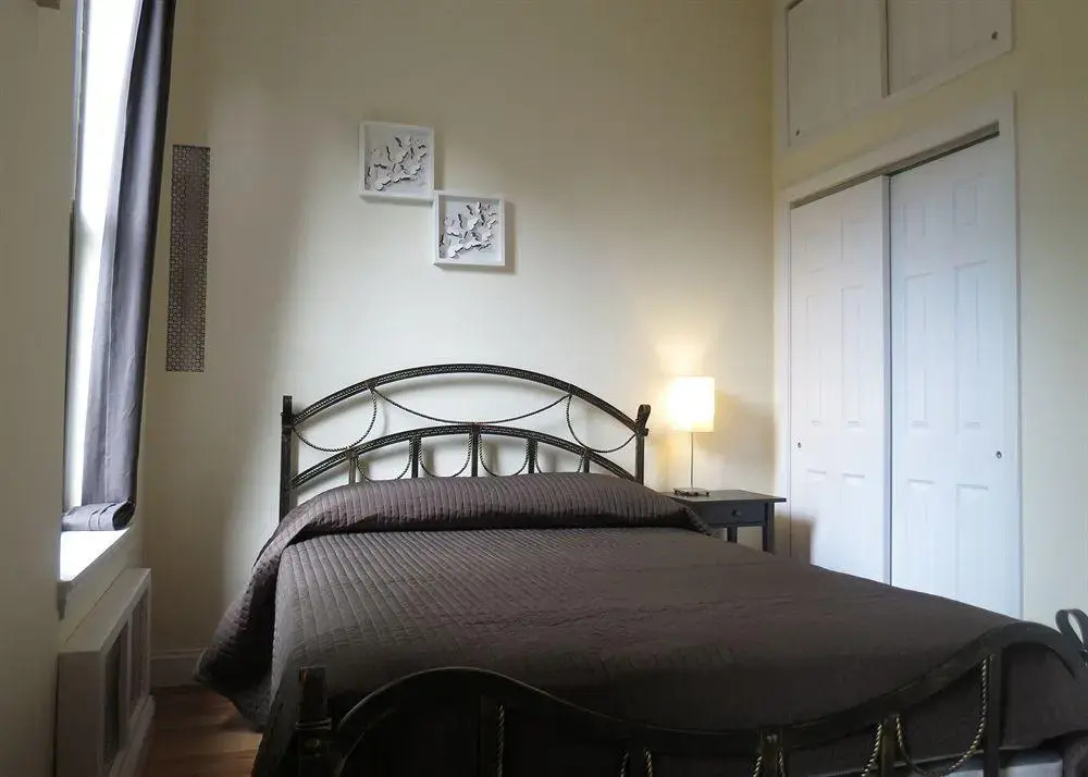 Апартаменты Uptown Madison Deluxe