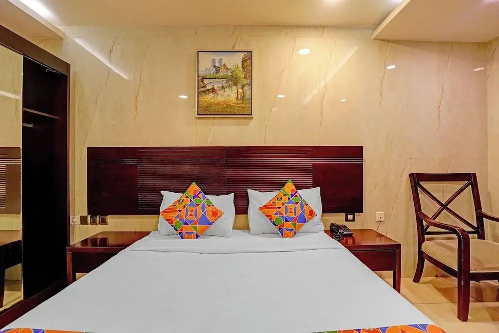 Fabhotel Western Inn