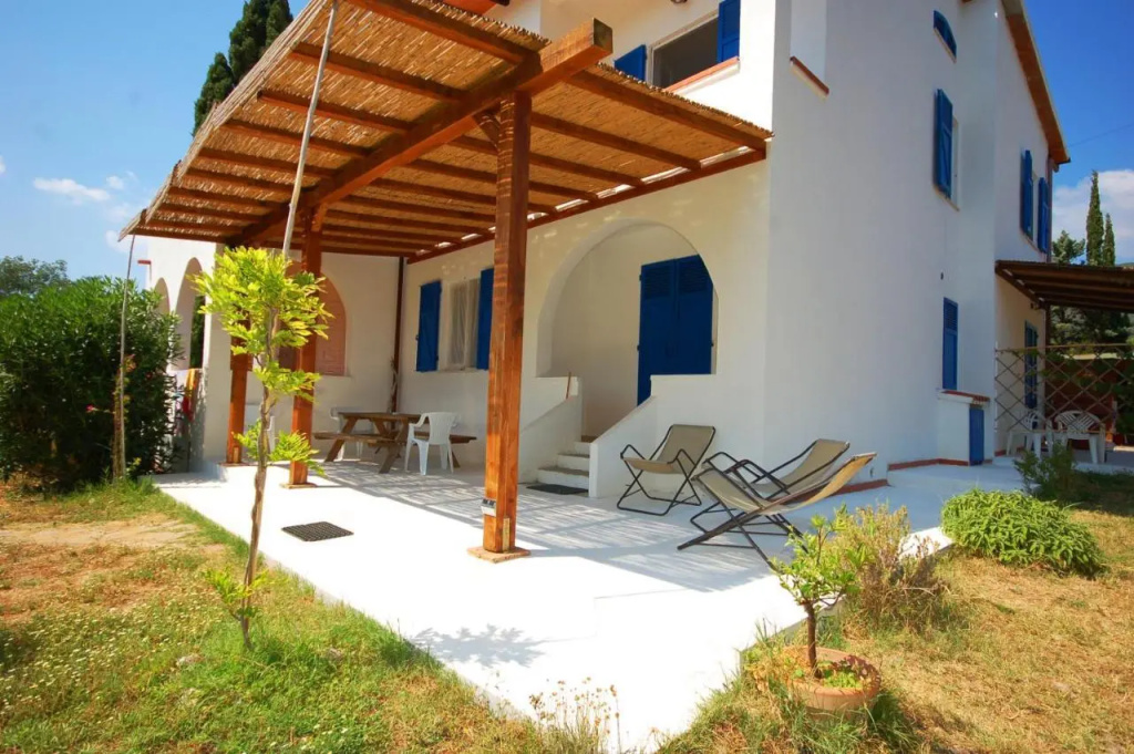 Casa Balena Bianca