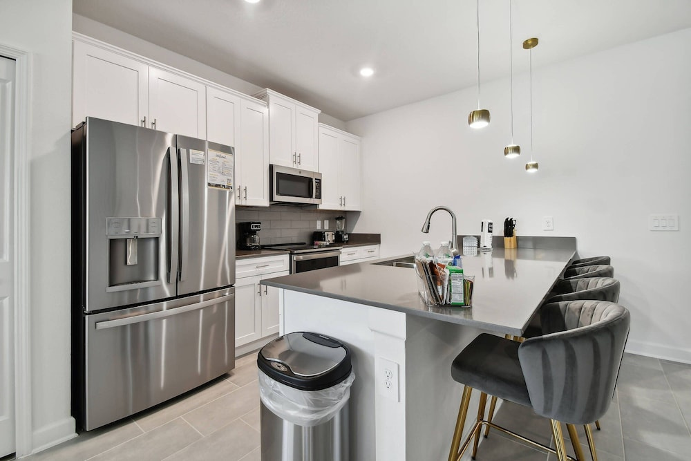 Storey Lake 5bd/4ba Private Pool Near Disney