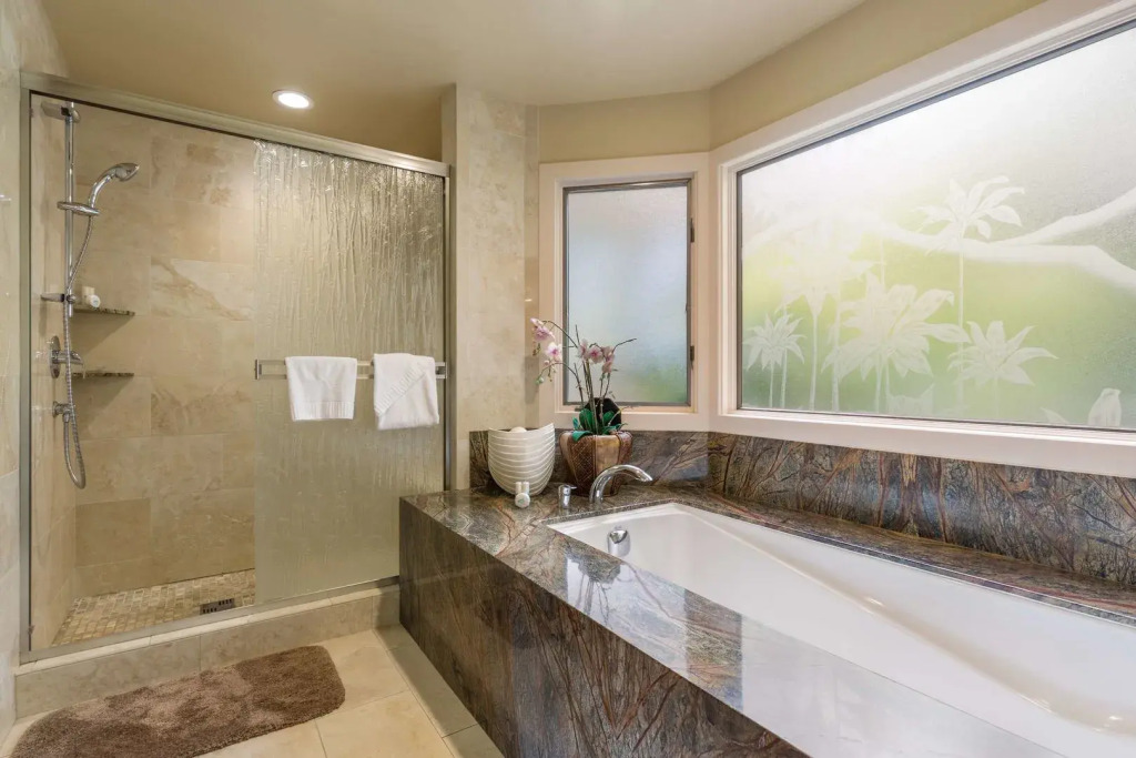Puunoa  - CoralTree Residence Collection
