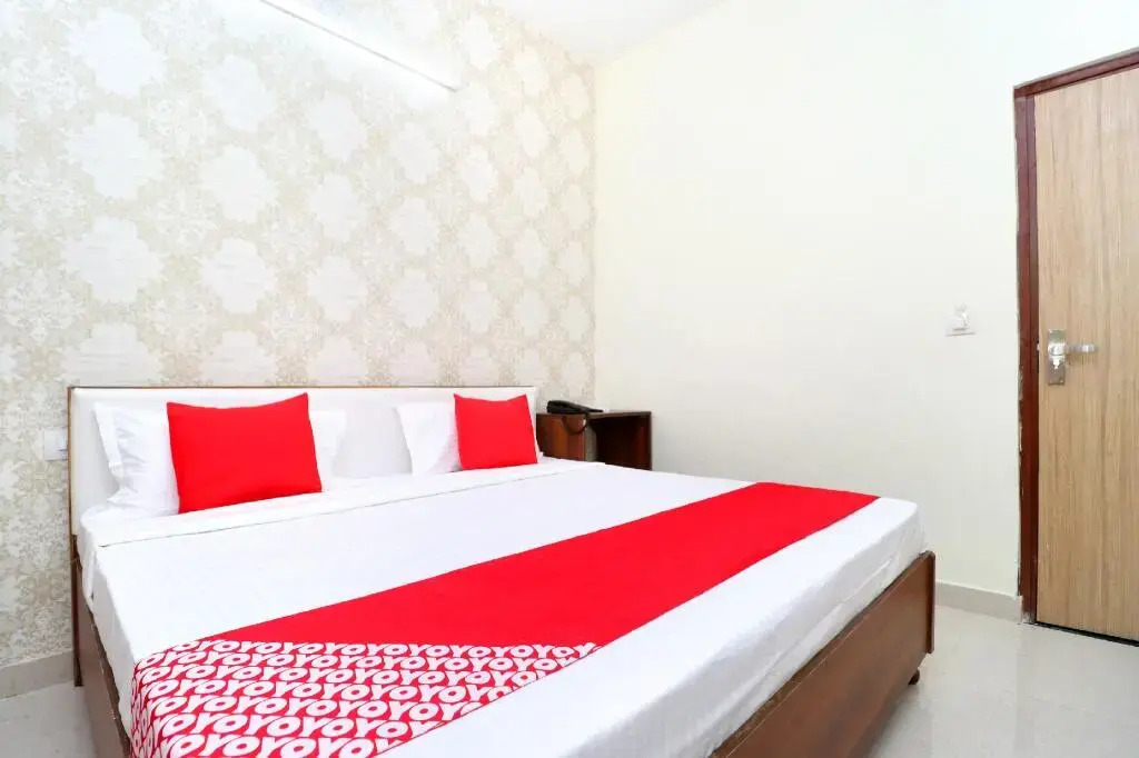 Hotel Grand Park by OYO Rooms