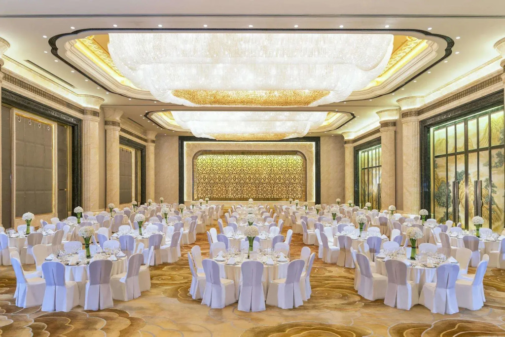 Wanda Reign Wuhan