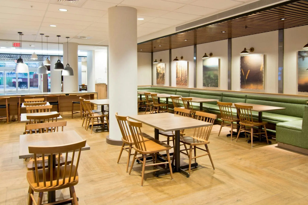 Fairfield Inn & Suites by Marriott Nashville Airport