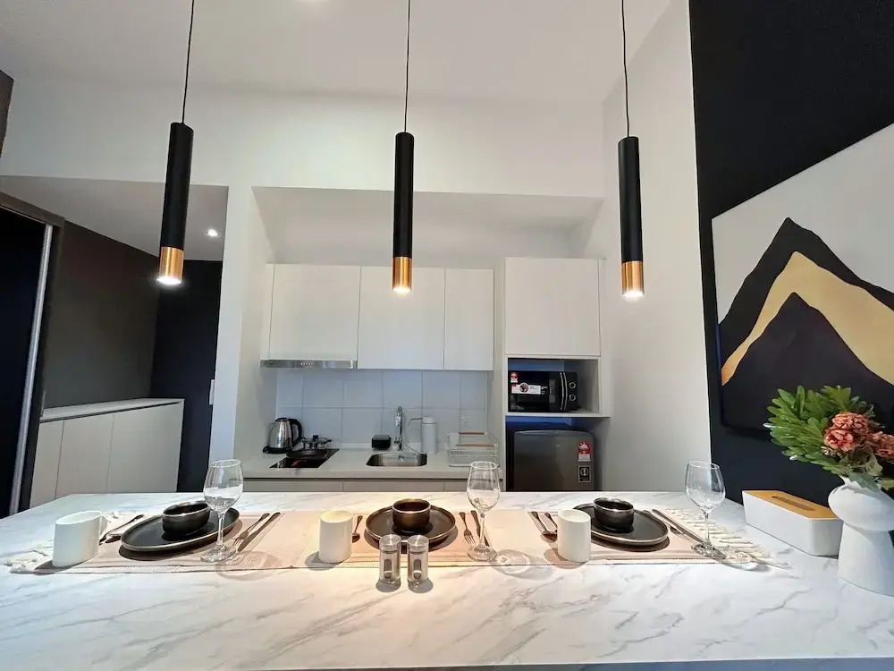 Chamber Residence By Golden