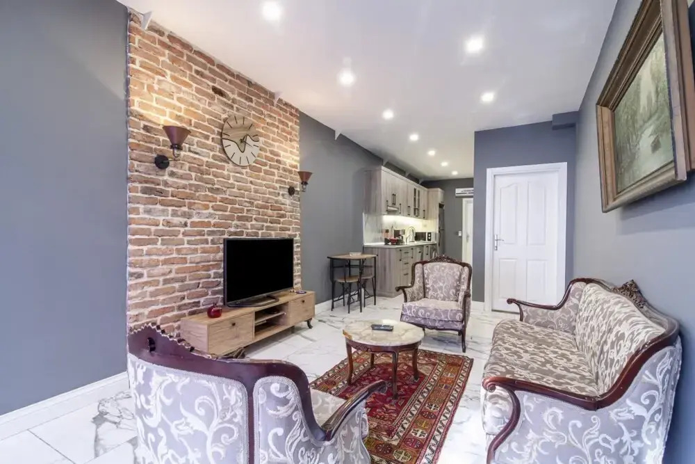 Amazing Flat Near Kennedy Avenue in Fatih