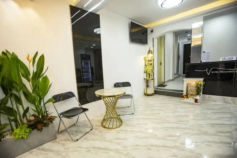 Le Vu Hotel