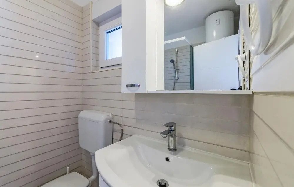 Nice Apartment in Pula With Wifi and 2 Bedrooms