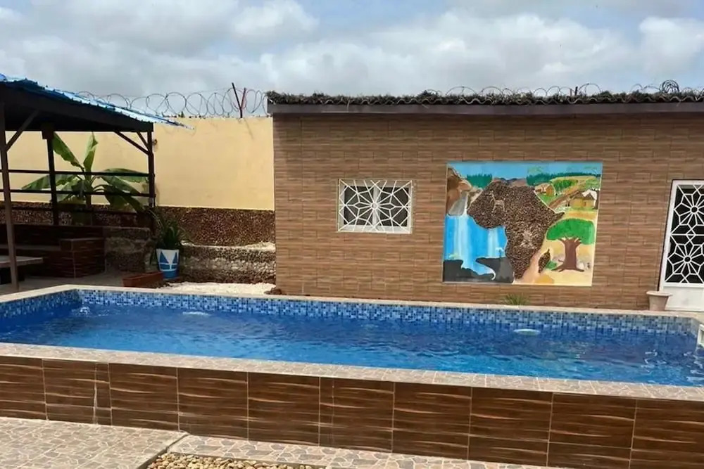 Seaside Villa Sleeps 2 with Ocean Views