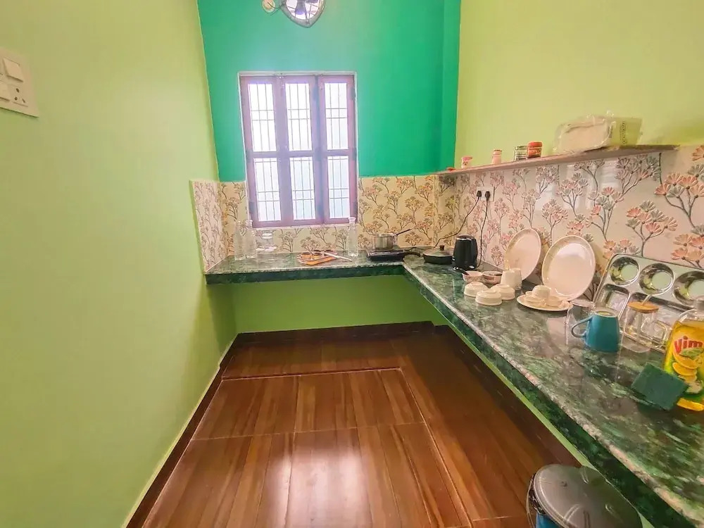 Hotel O by OYO Neeta Homestay