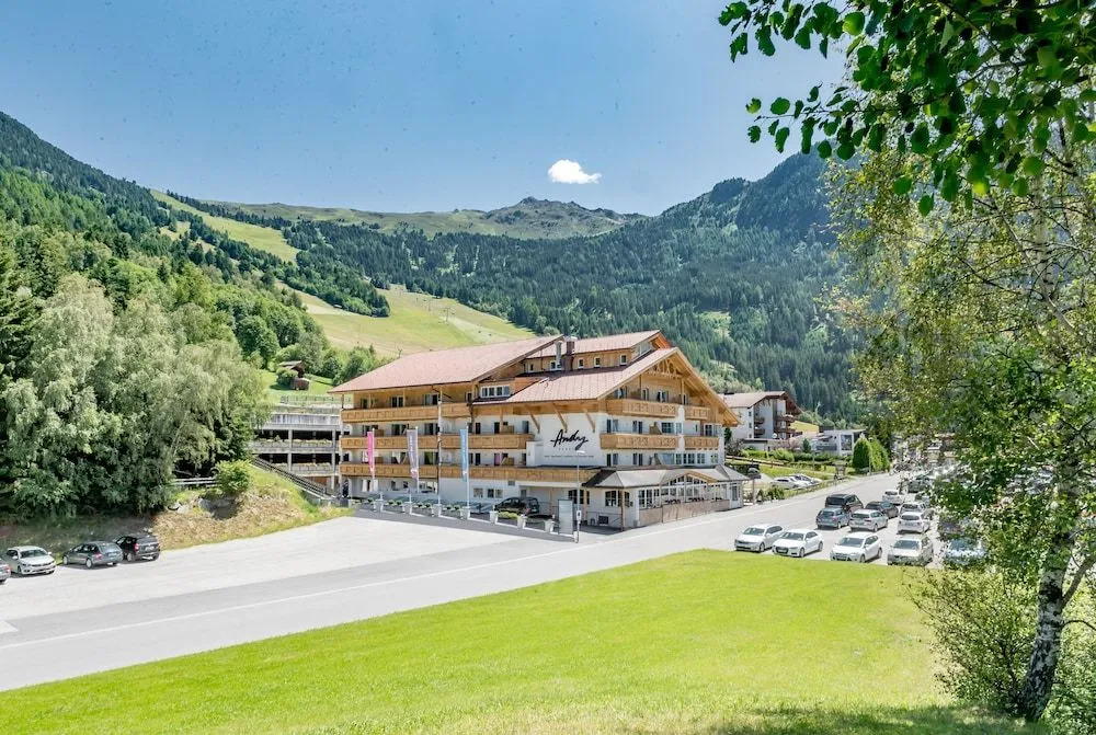 Hotel Andy 4 Sterne Superior