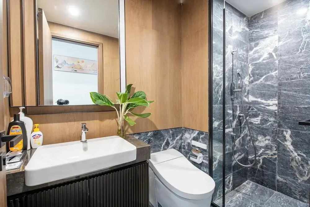 Odela West Tower Riverside Apt Hotel