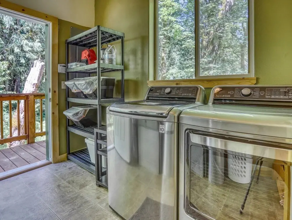 Salmon River Chalet