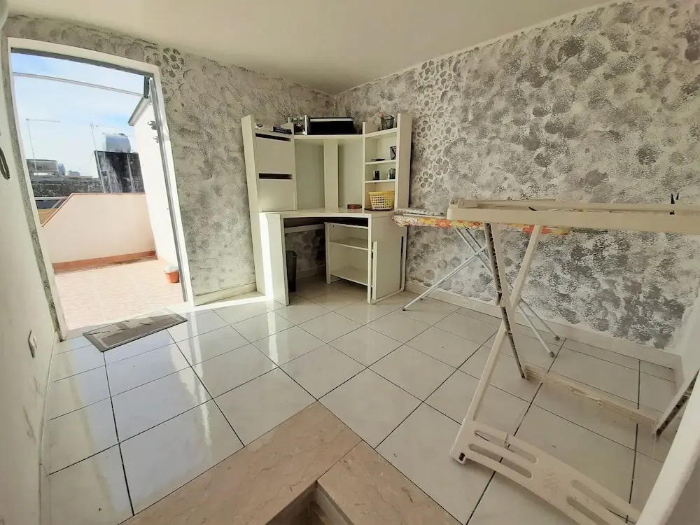 Tasteful Holiday Home in Avola near Sea Beach