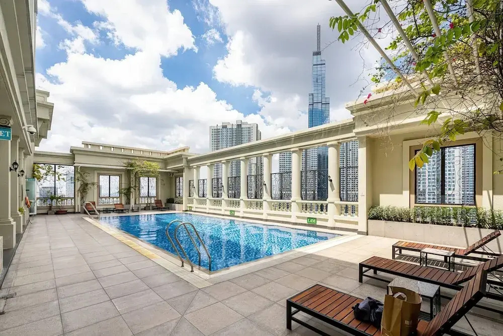 GEM Residence - The Manor Central