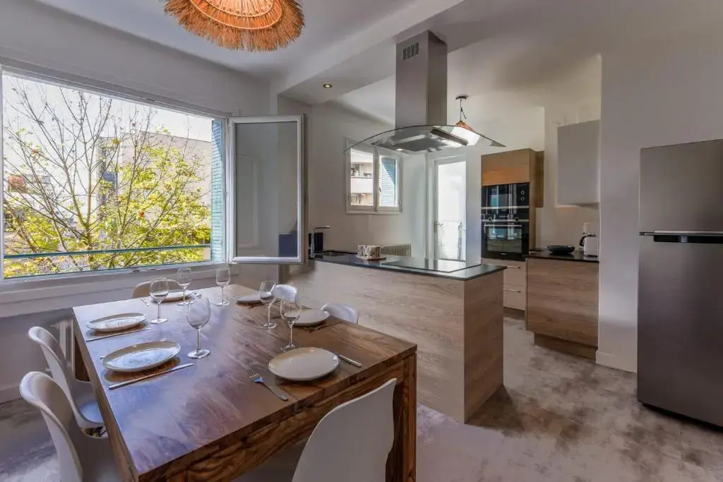 Appartement 2 chambres au coeur d'Annecy avec terrasse