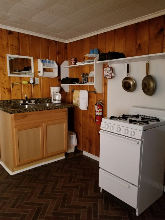 Little River Motel St  Regis
