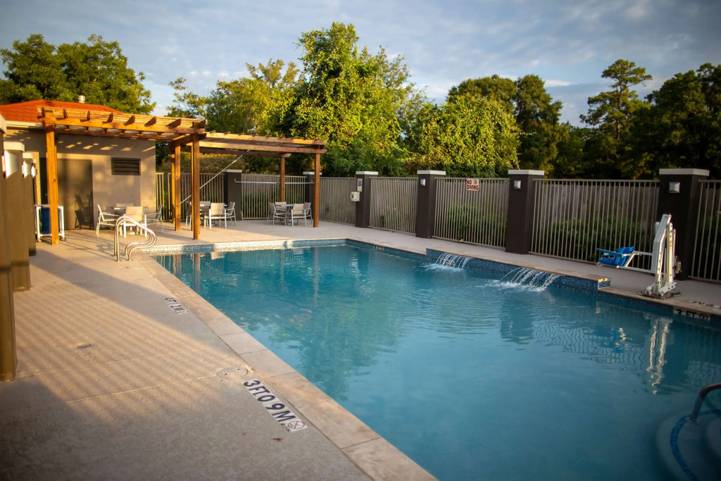 La Quinta by Wyndham Houston East at Normandy