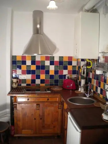 Casa Rozelor