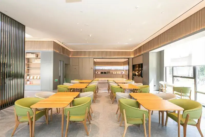 Ji Hotel Hangzhou Yunqi Town Convention and Exhibition Center