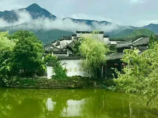 Jixi Longchuan Seven Star Building Hotel