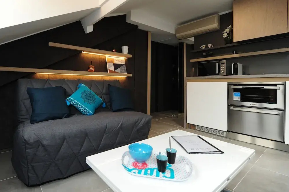 Studio Paradise Five Stars Holiday House