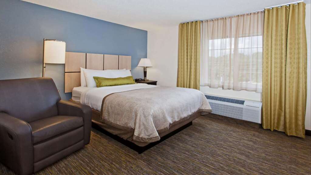 MainStay Suites- Kansas City Overland Park