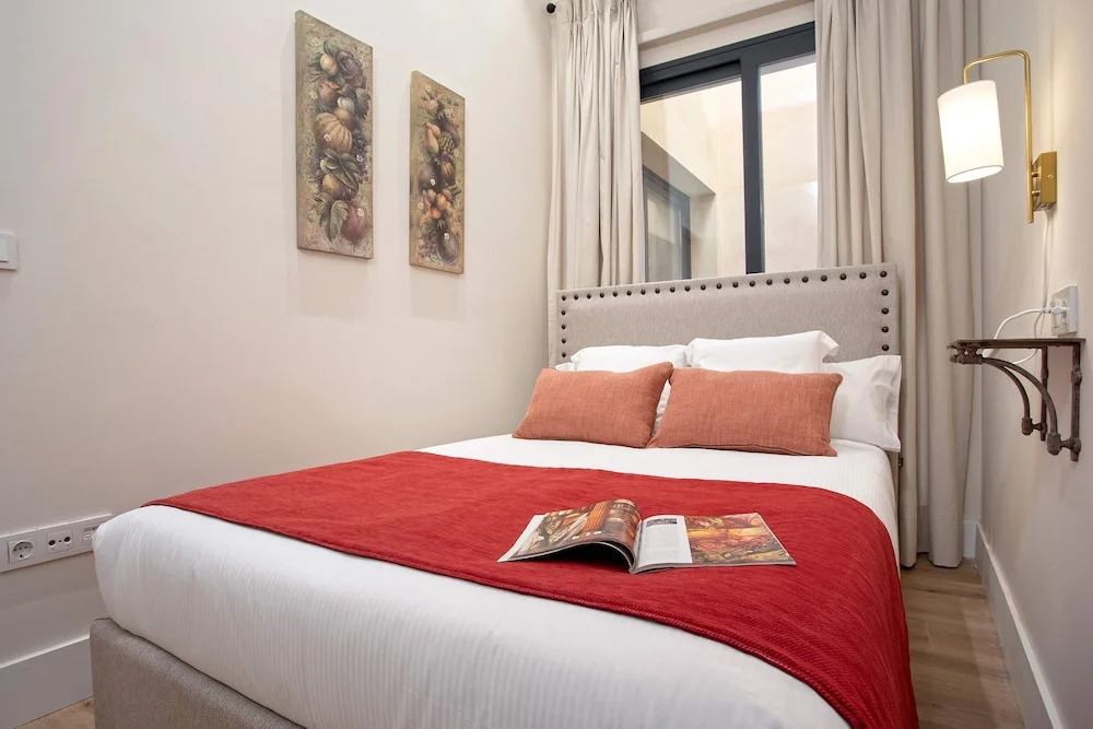 Exclusive Apartment Near Cathedral Rodrigo Caro IV