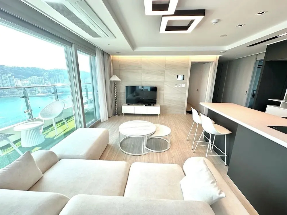 THE DECEMBER STAY Busan Songdo Ocean Terrace