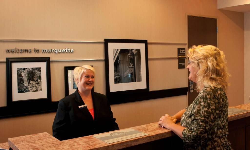 Hampton Inn Marquette-Waterfront