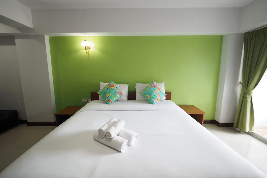 Phuhi Hotel