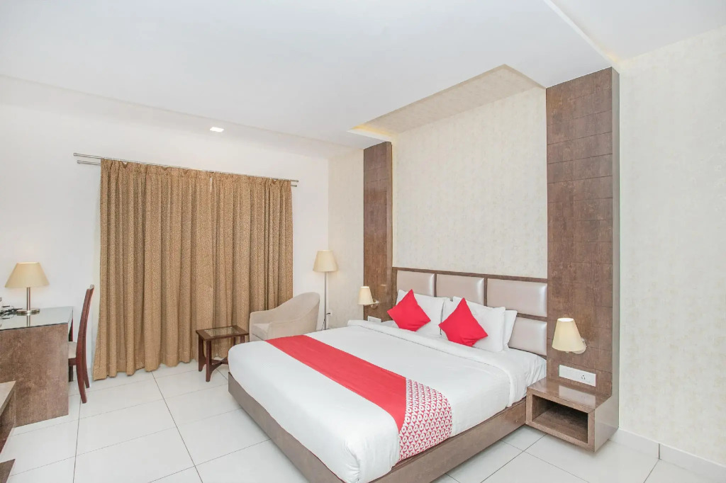 WEST FORT HOTEL