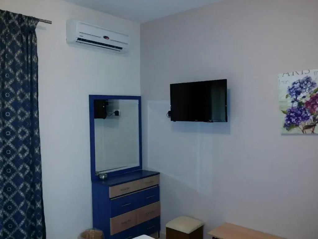 Meltemi Rooms