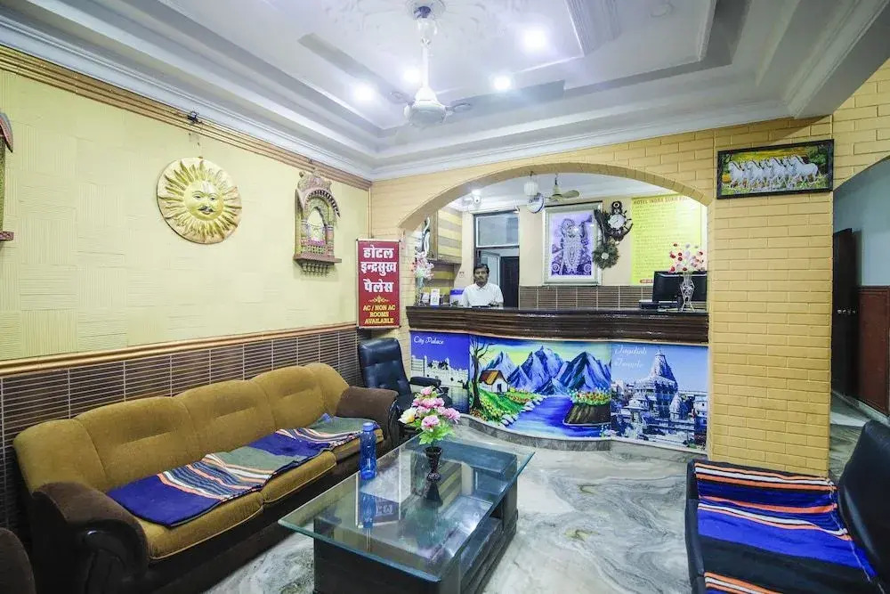 OYO 25103 Indra Sukh Palace