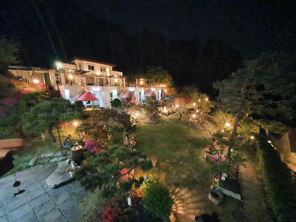 Gapyeong moisty pension