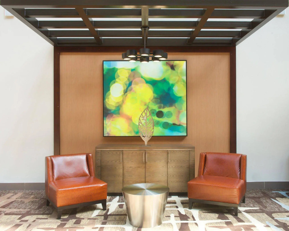 Embassy Suites by Hilton Cincinnati Northeast - Blue Ash