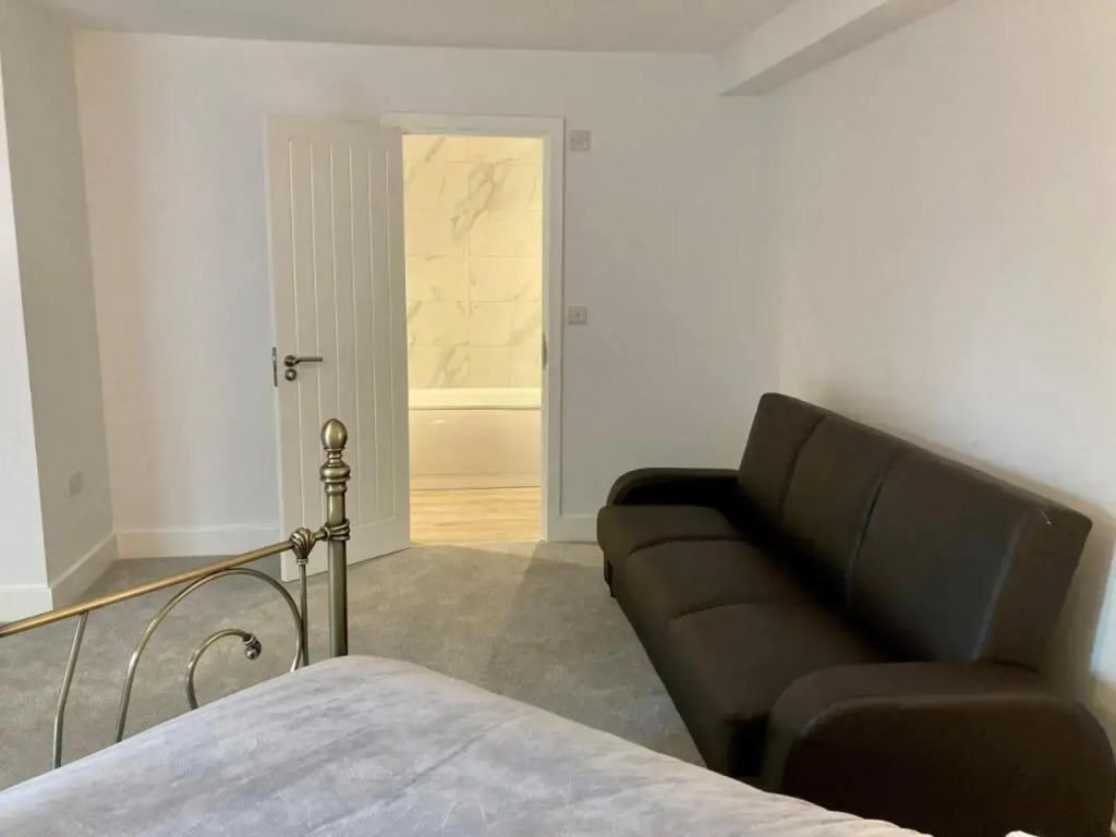 The Bay house Apartments , shanklin
