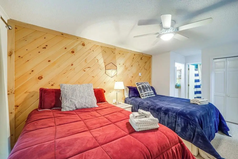Ski, Hike & Explore! All-season Condo in Beech Mtn