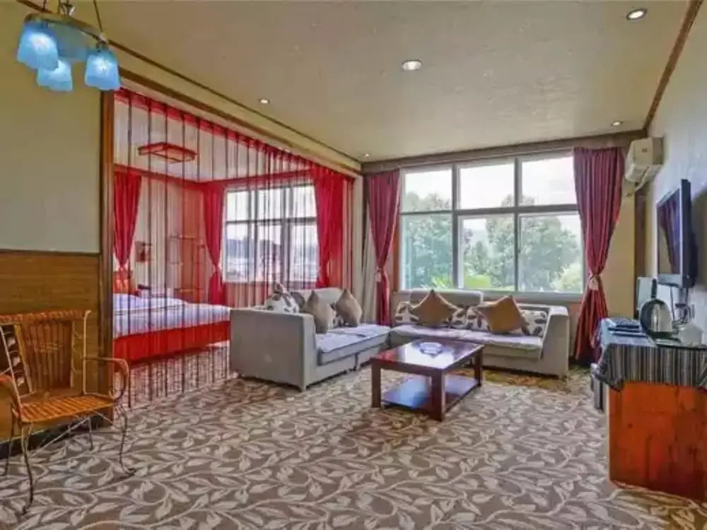 Kai Yue Business Hotel